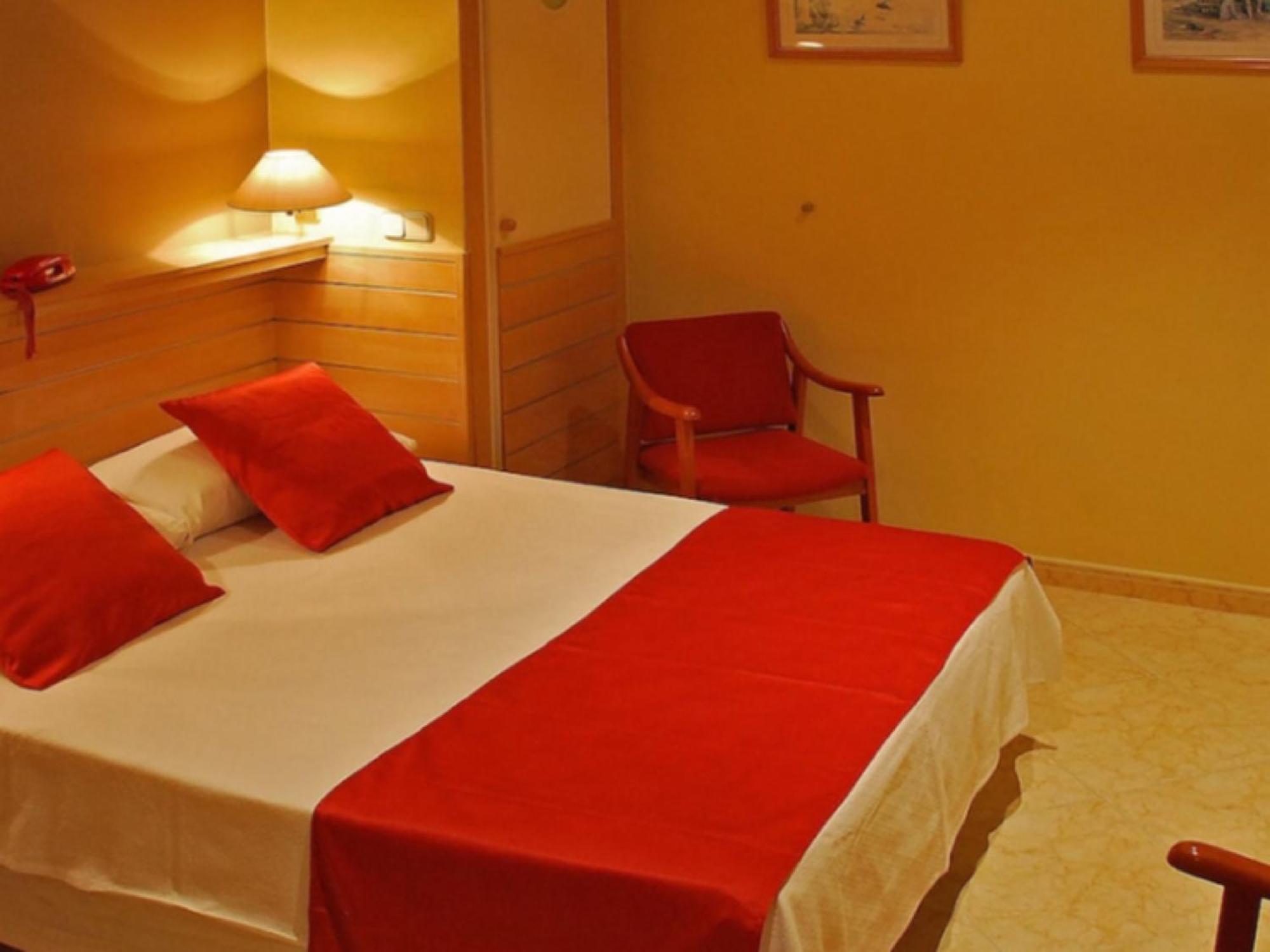 Hotel Piccadilly Sitges Ngoại thất bức ảnh